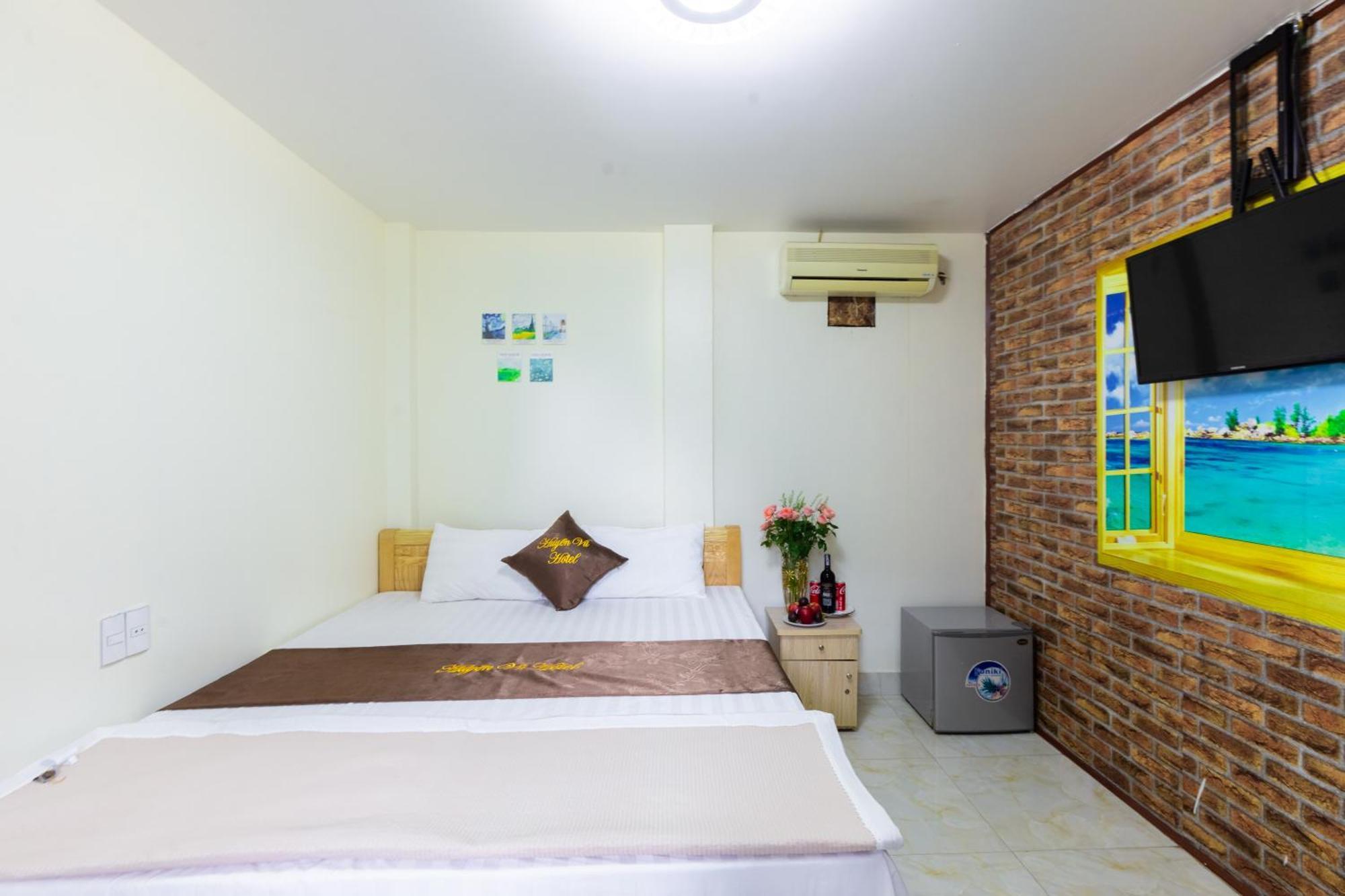 Victor Charlie Hostel Dong Khe Sau 外观 照片